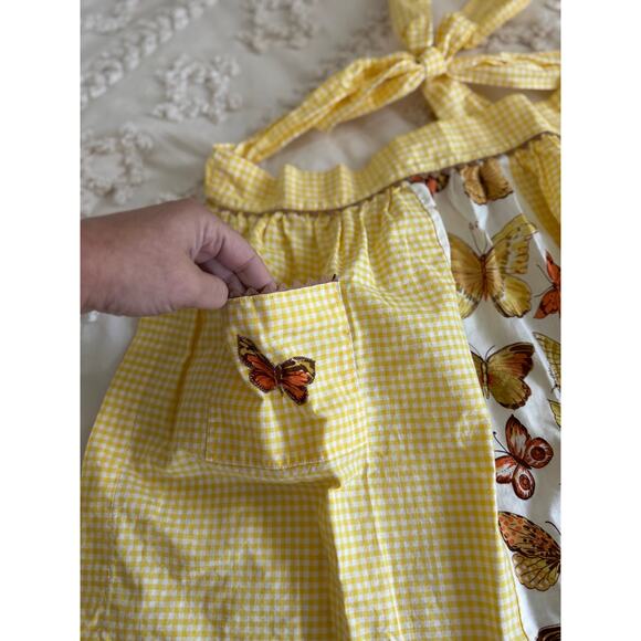 Handmade Vintage Style Apron Cottagecore Floral Gingham Kitchen Retro - Picture 2 of 9